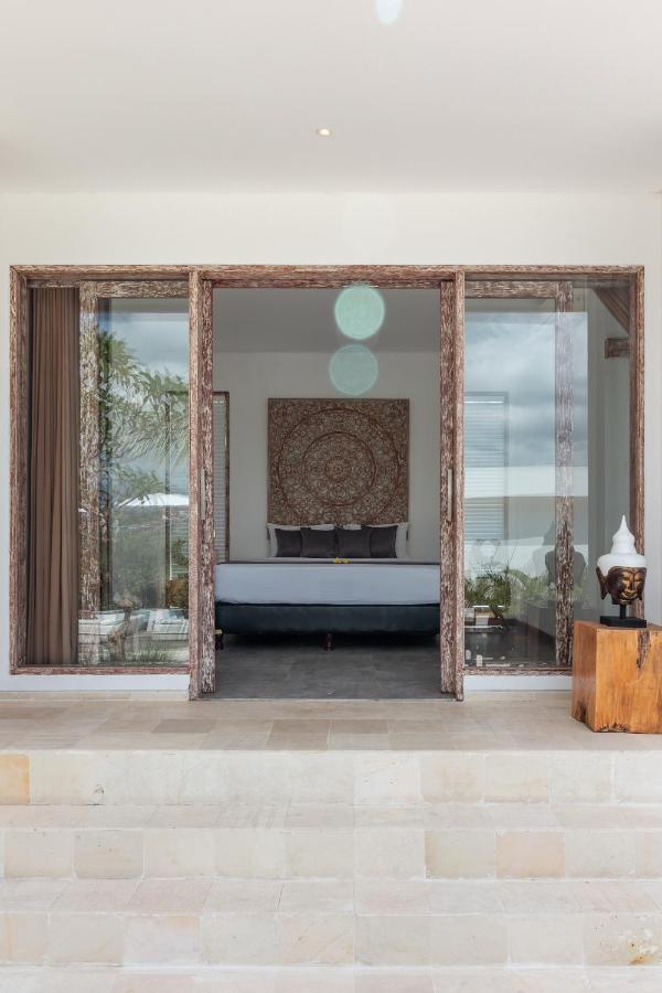 Villa Rasa Senang, With Private Cook And Pool Karangasem Eksteriør bilde